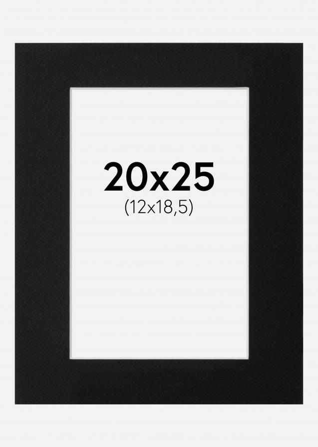 Passepartout Svart (Vit kärna) 20x25 cm (12x18,5)