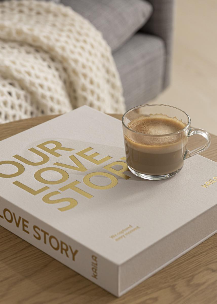 KAILA OUR LOVE STORY Creme - Coffee Table Photo Album (60 Svarta Sidor)