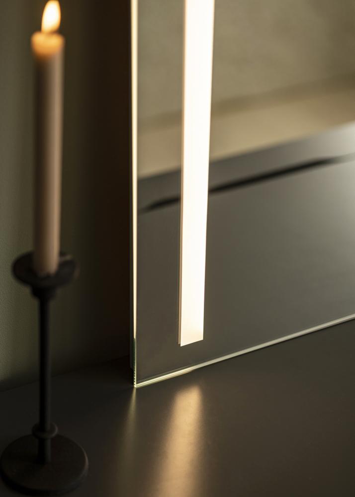 KAILA Spegel Stripes LED 91x109 cm
