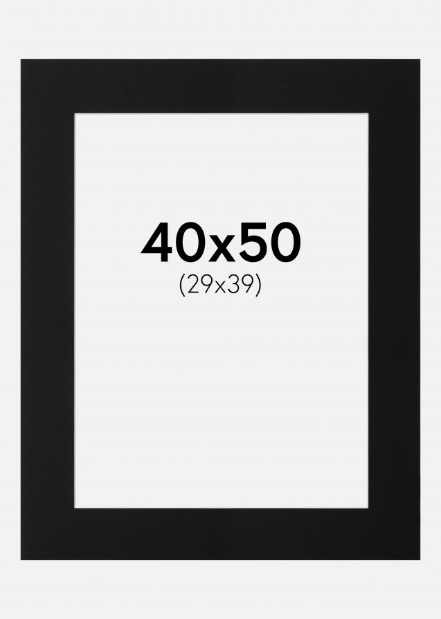Passepartout Svart (Vit kärna) 40x50 cm (29x39)
