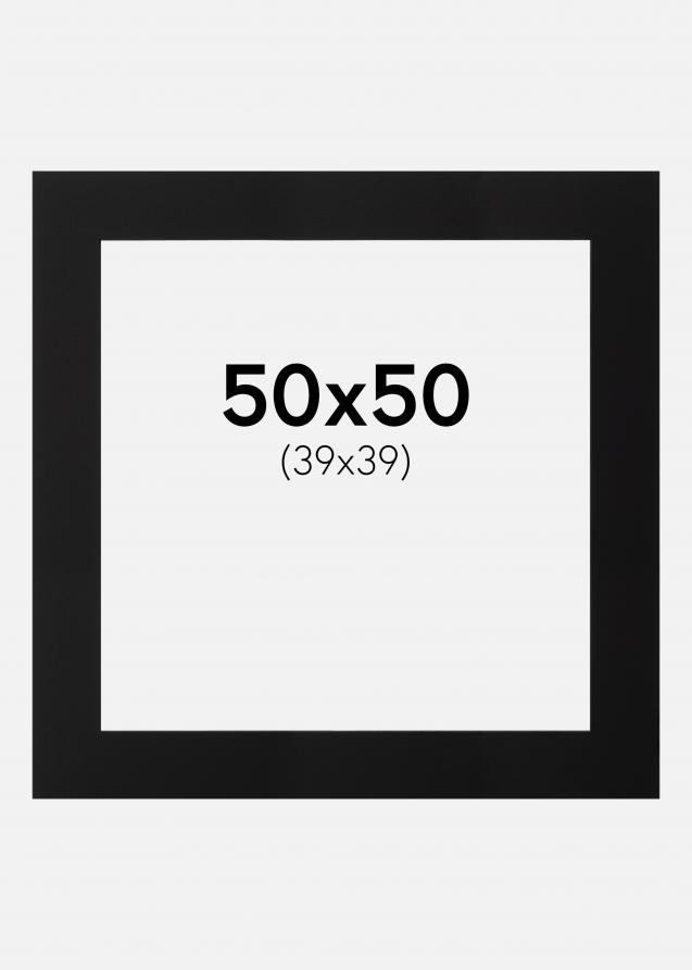 Passepartout Svart (Svart kärna) 50x50 cm (39x39)