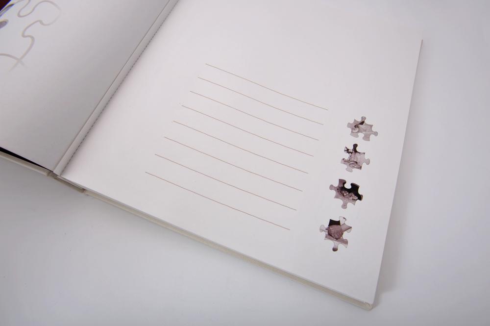 Puzzle Wedding Album - 28x30,5 cm (60 Vita sidor / 30 blad)