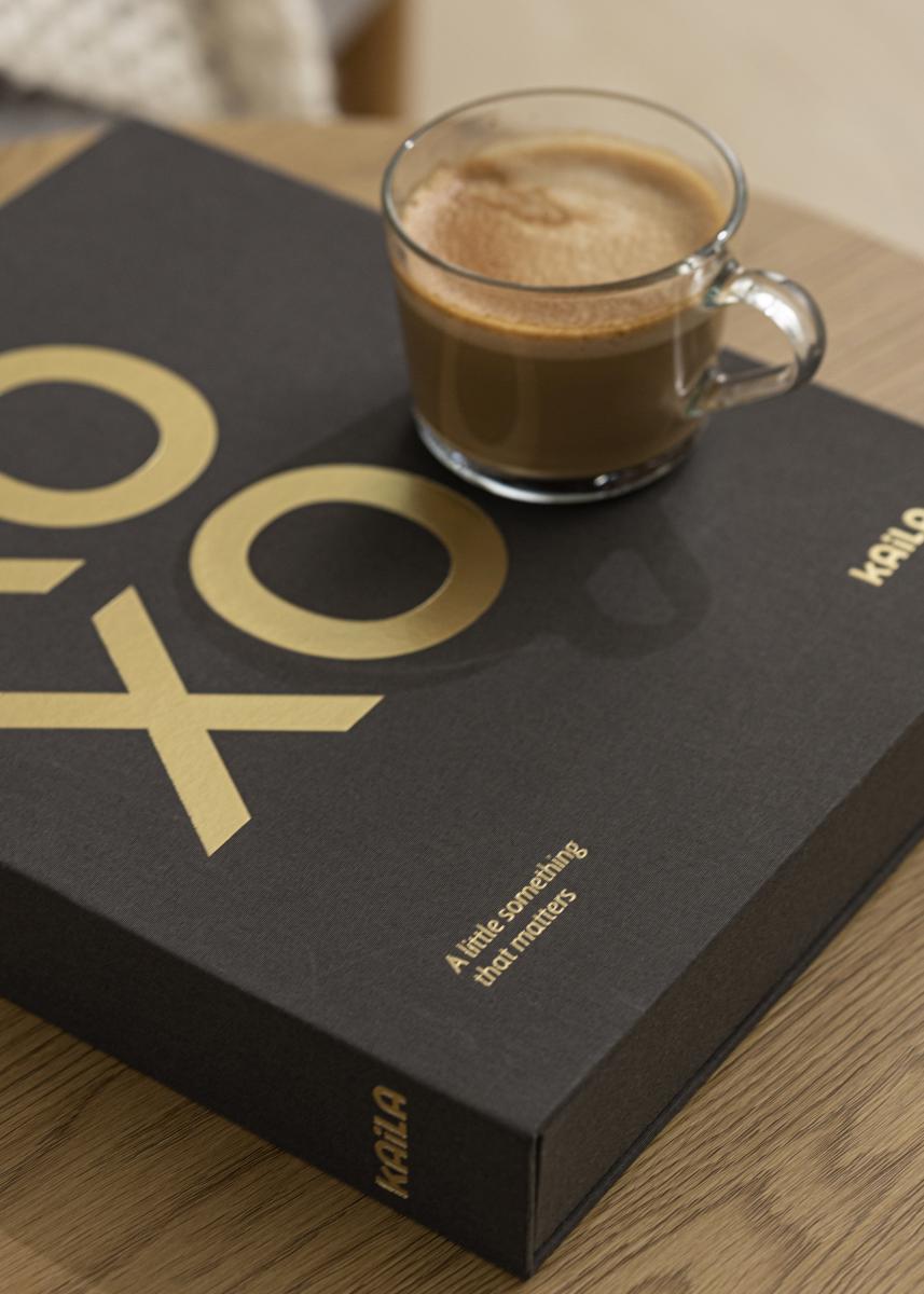 KAILA XOXO Black - Coffee Table Photo Album (60 Svarta Sidor / 30 Blad)