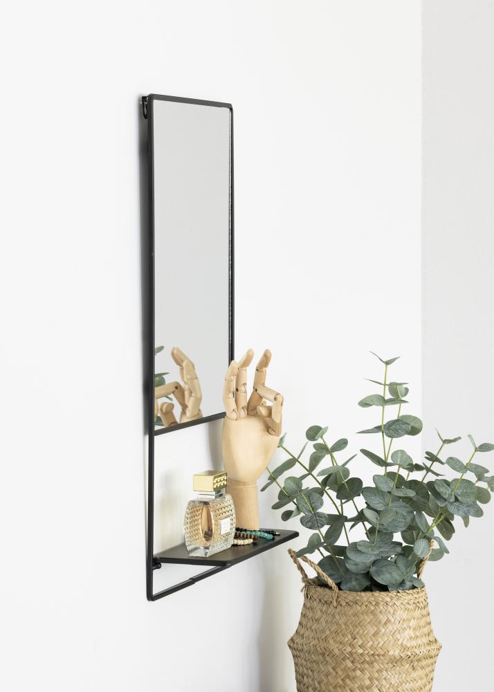 KAILA Spegel med hylla - Svart 31x60 cm