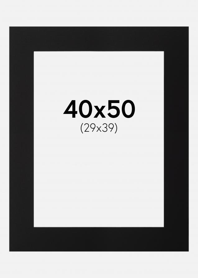 Passepartout Svart (Svart kärna) 40x50 cm (29x39)