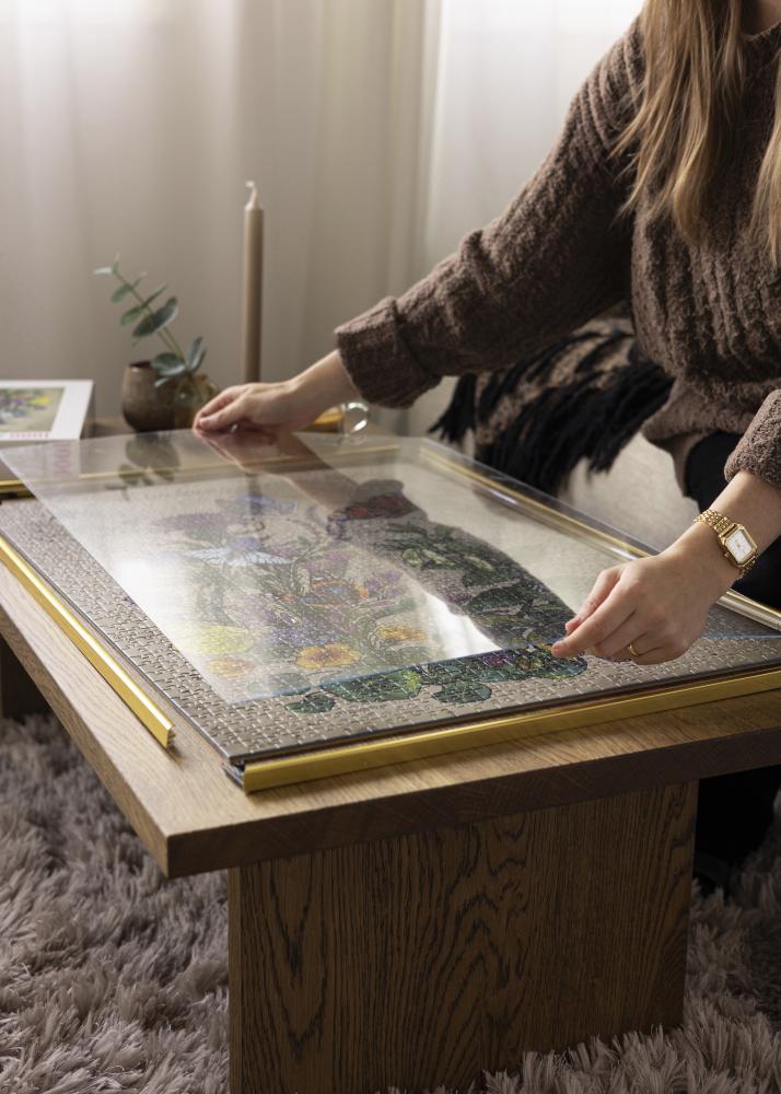 Pusselram Guld 50x70 cm