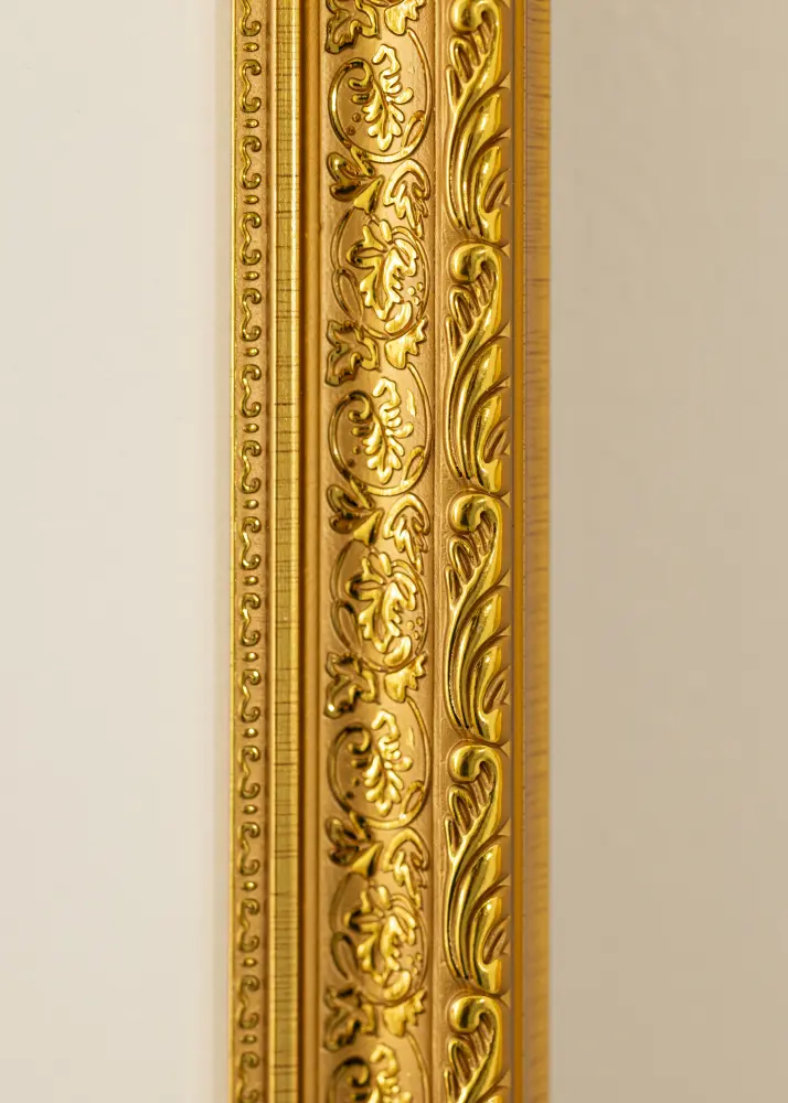 Ram Ornate Guld 30x40 cm - Passepartout Vit 21x29,7 cm