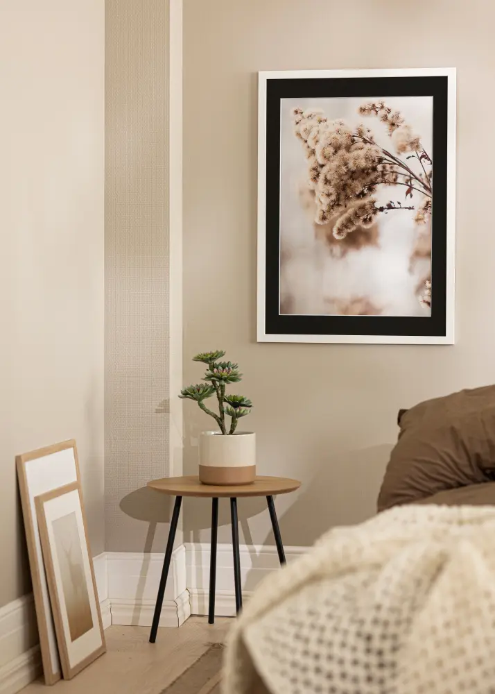 Ram White Wood 70x90 cm - Passepartout Svart 55x70 cm