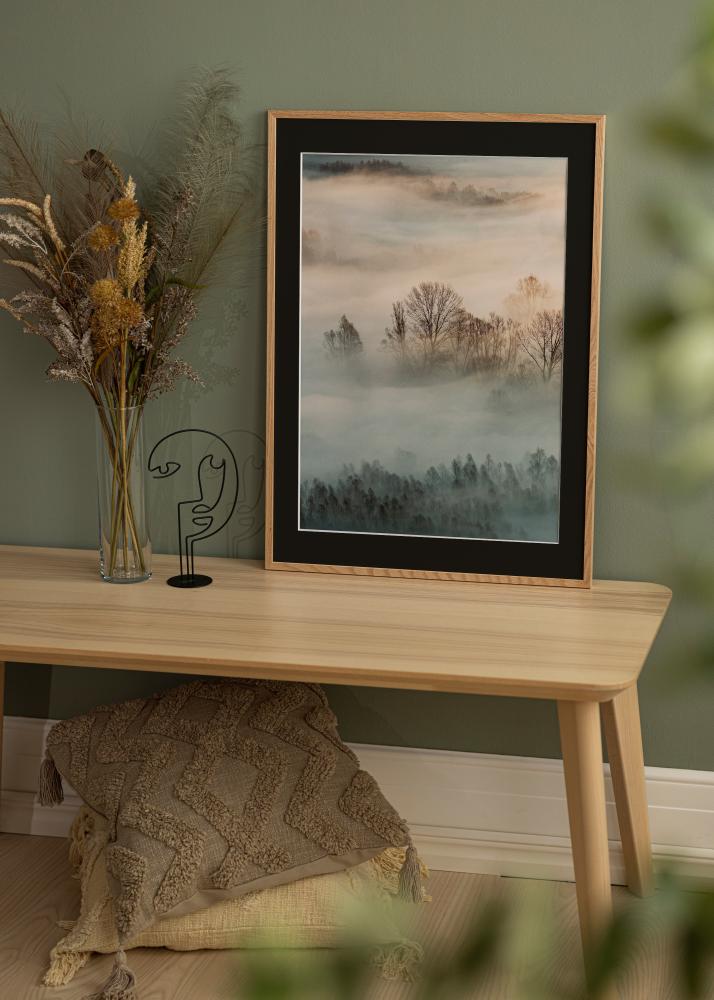 Ram Oslo Ek 30x40 cm - Passepartout Svart 21x29,7 cm (A4)