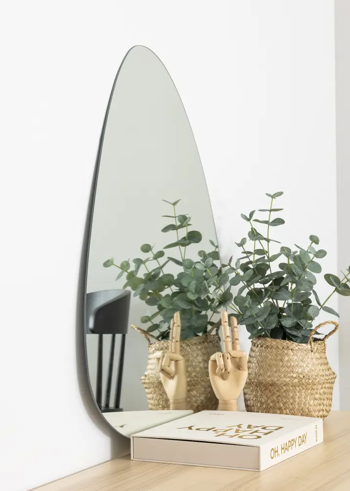 KAILA Spegel Shape I 60x80 cm