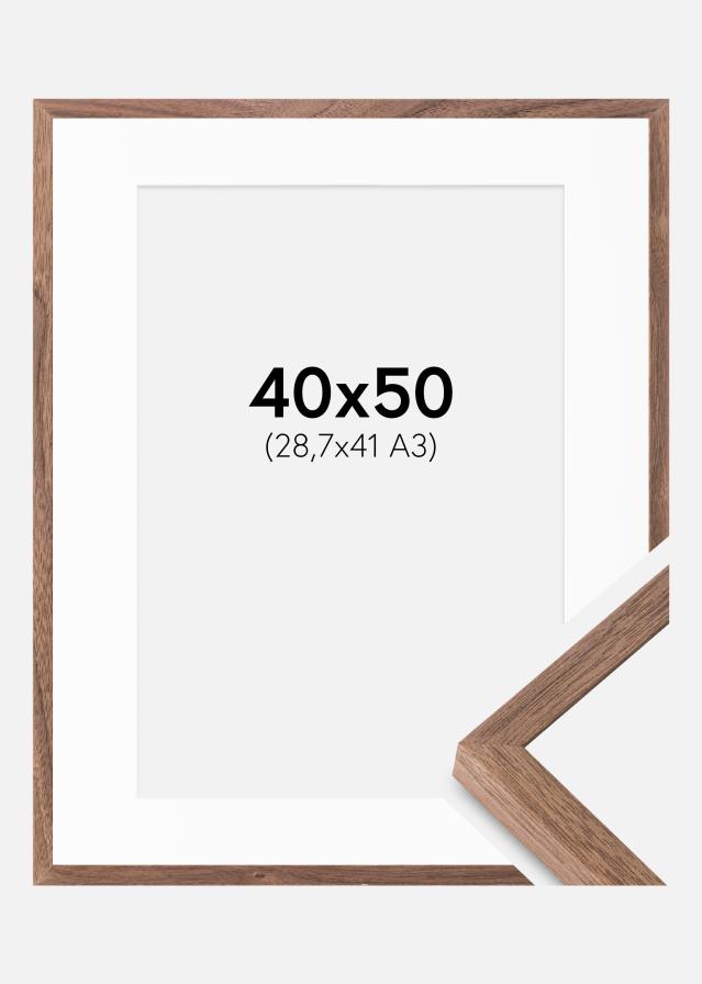 Ram Soul Walnut Veneer 40x50 cm - Passepartout Vit 29,7x42 cm (A3)