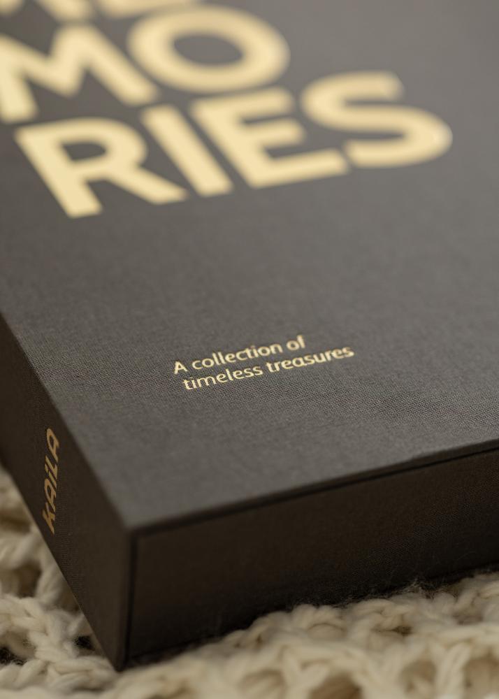 KAILA MEMORIES Black XL - Coffee Table Photo Album - 60 Bilder i 11x15 cm