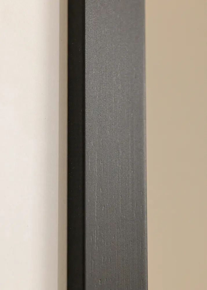 Ram Black Wood 58x100 cm