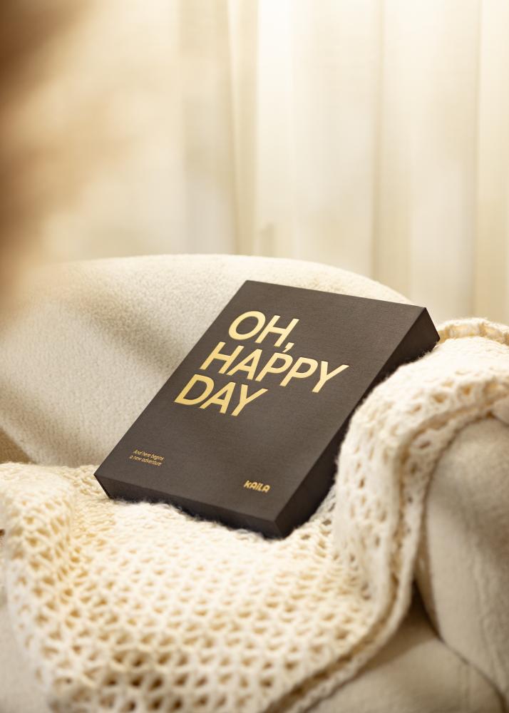 KAILA OH HAPPY DAY Black - Coffee Table Photo Album (60 Svarta Sidor / 30 Blad)