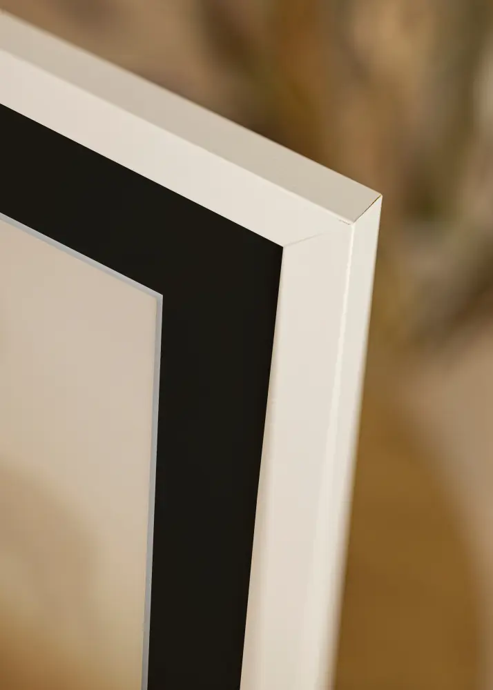 Ram White Wood 70x90 cm - Passepartout Svart 55x70 cm