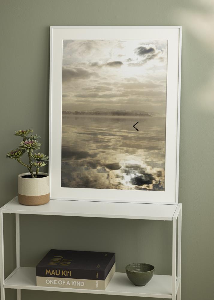 Ram Chair Vit 59,4x84,1 cm (A1)