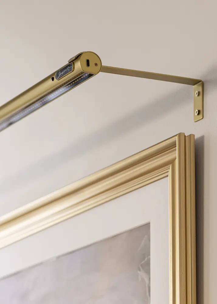 KAILA Brilliance Batteridriven Tavelbelysning 80 cm - Guld