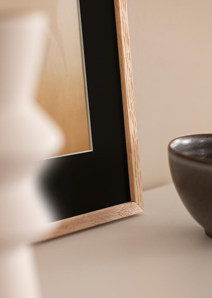 Ram Oslo Ek 30x40 cm - Passepartout Svart 21x29,7 cm (A4)