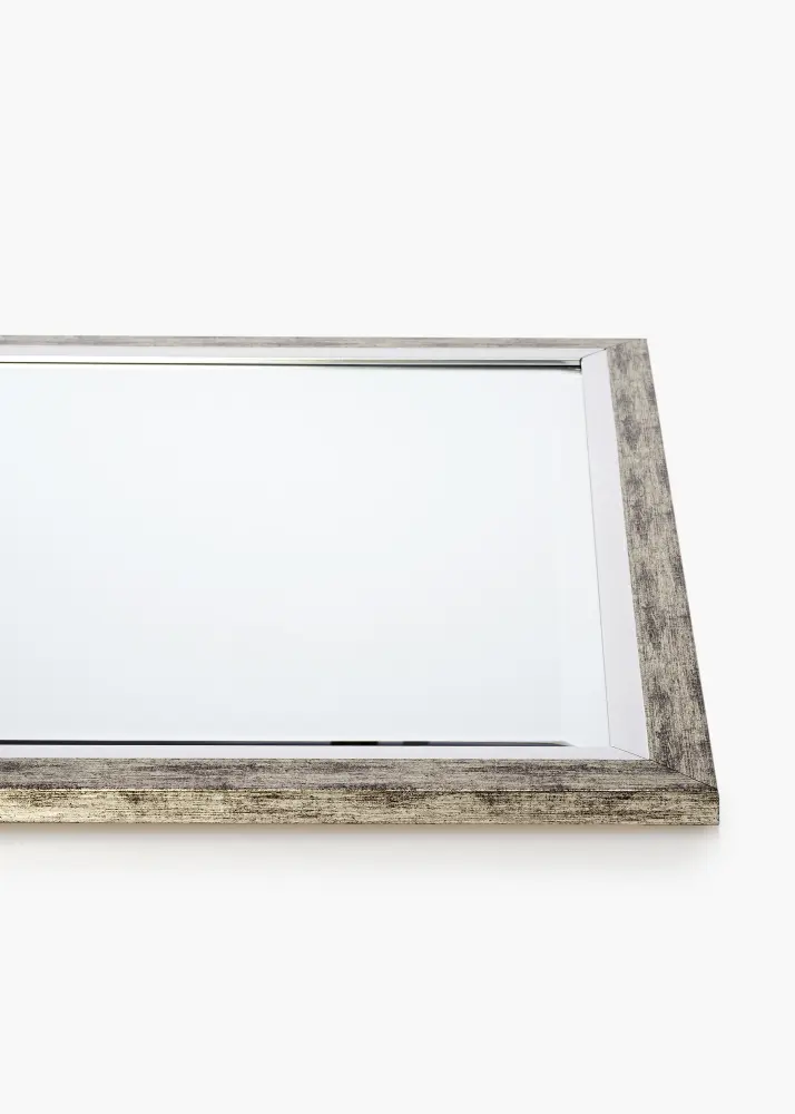 Spegel Kallsta Silver 68x88 cm