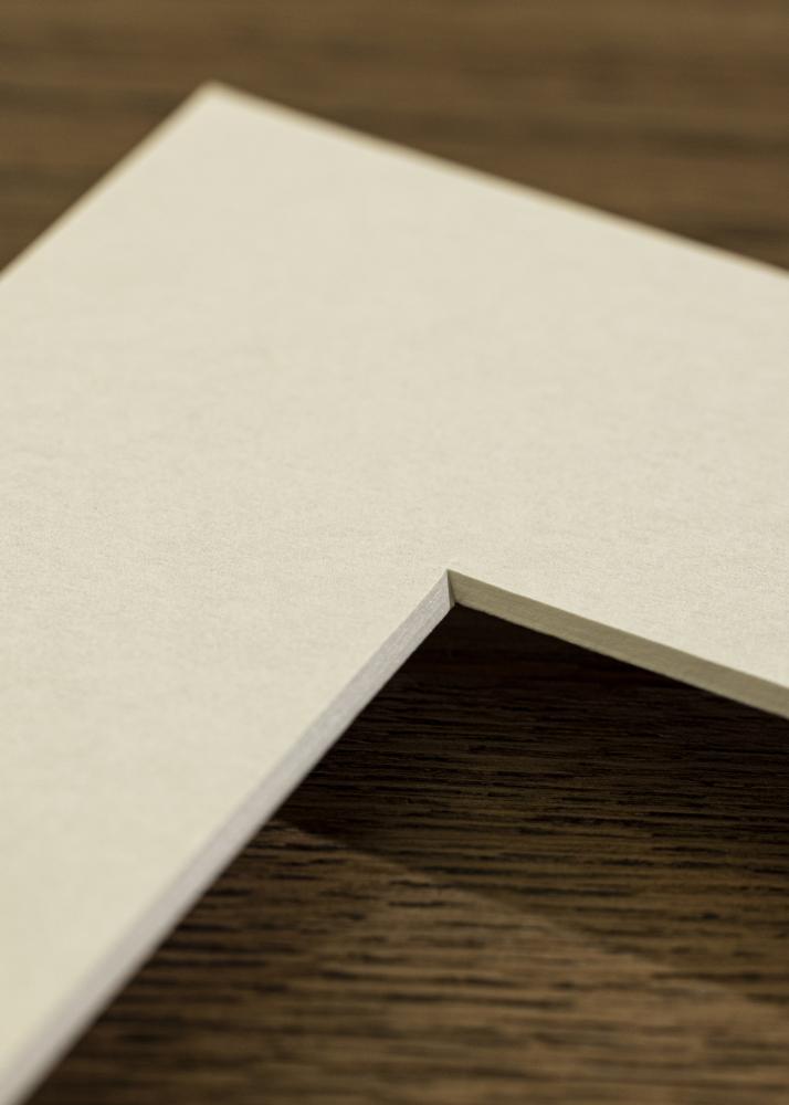 Passepartout Kritvit 24x30 cm (17x23 cm)