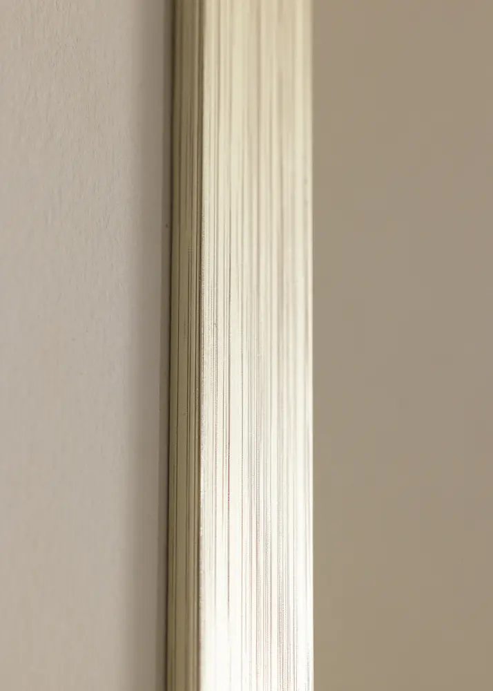 Ram Falun Silver 20x30 cm