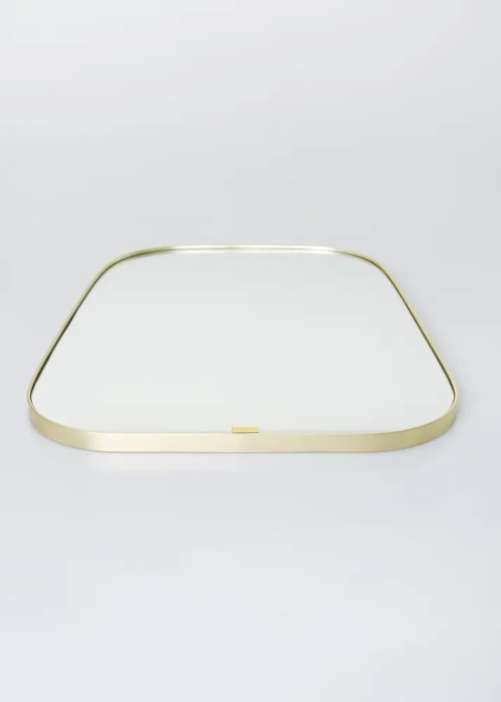 Spegel Trapezium Mässing 42x48 cm
