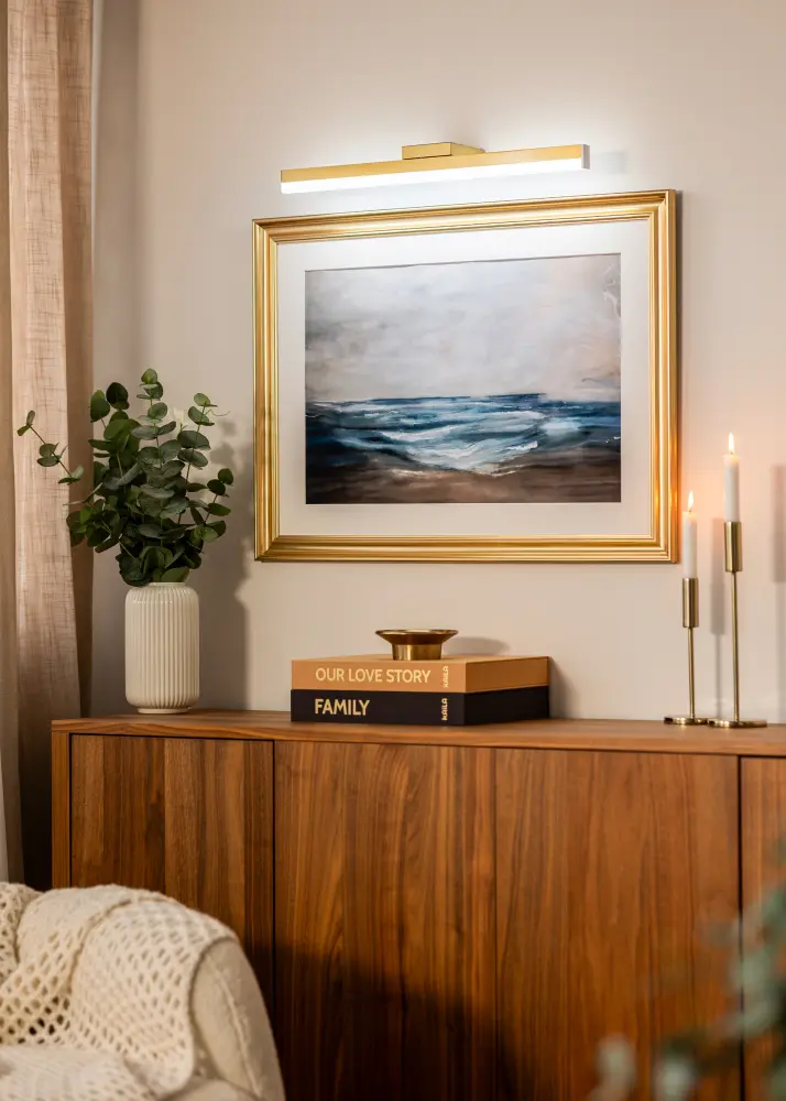 KAILA Glimmer Batteridriven Tavelbelysning 55 cm - Guld