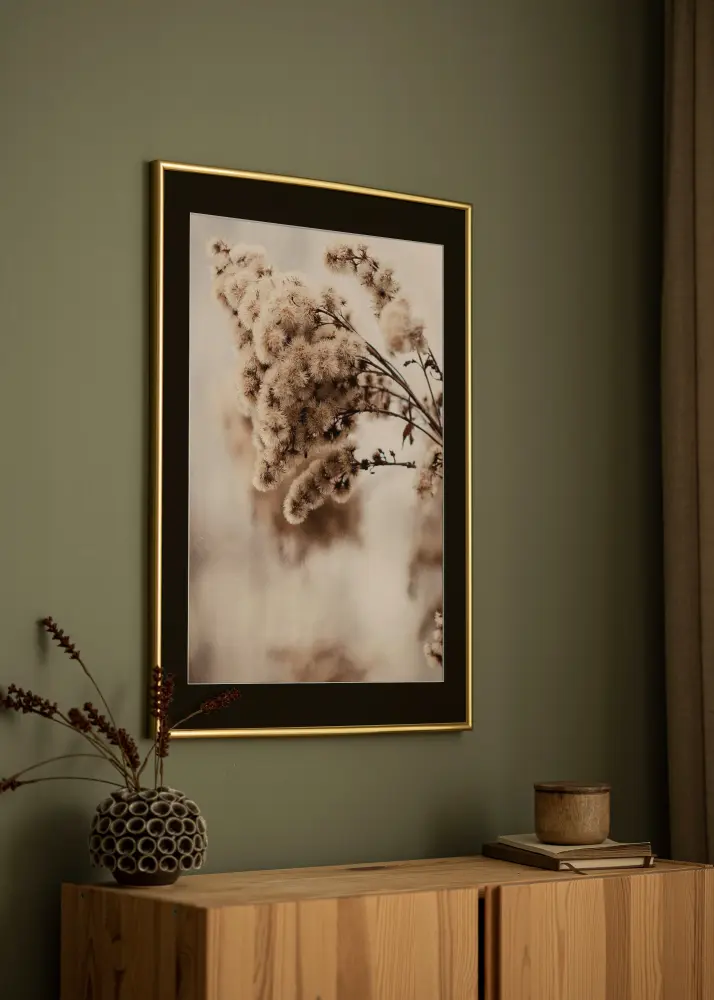 Ram Victoria Guld 70x100 cm - Passepartout Svart 59,4x84 cm (A1)