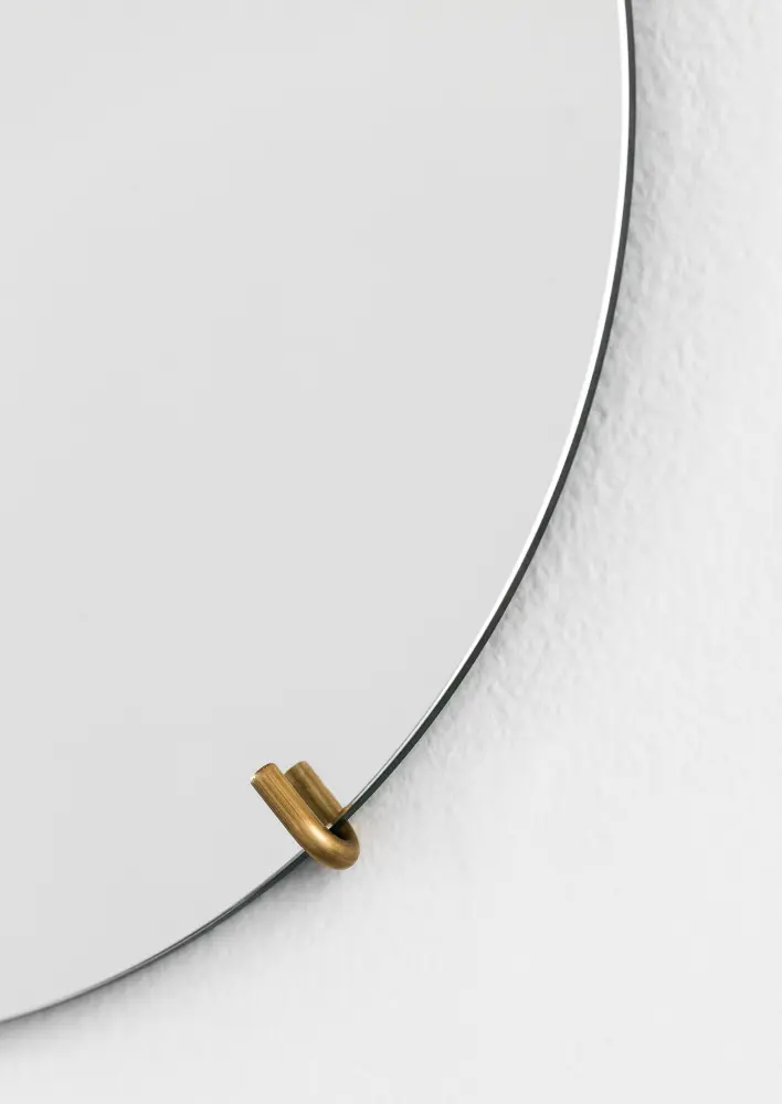 Moebe Wall Mirror Mässing 70 cm Ø