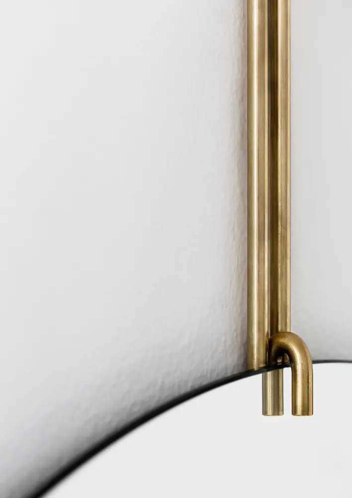 Moebe Wall Mirror Mässing 70 cm Ø
