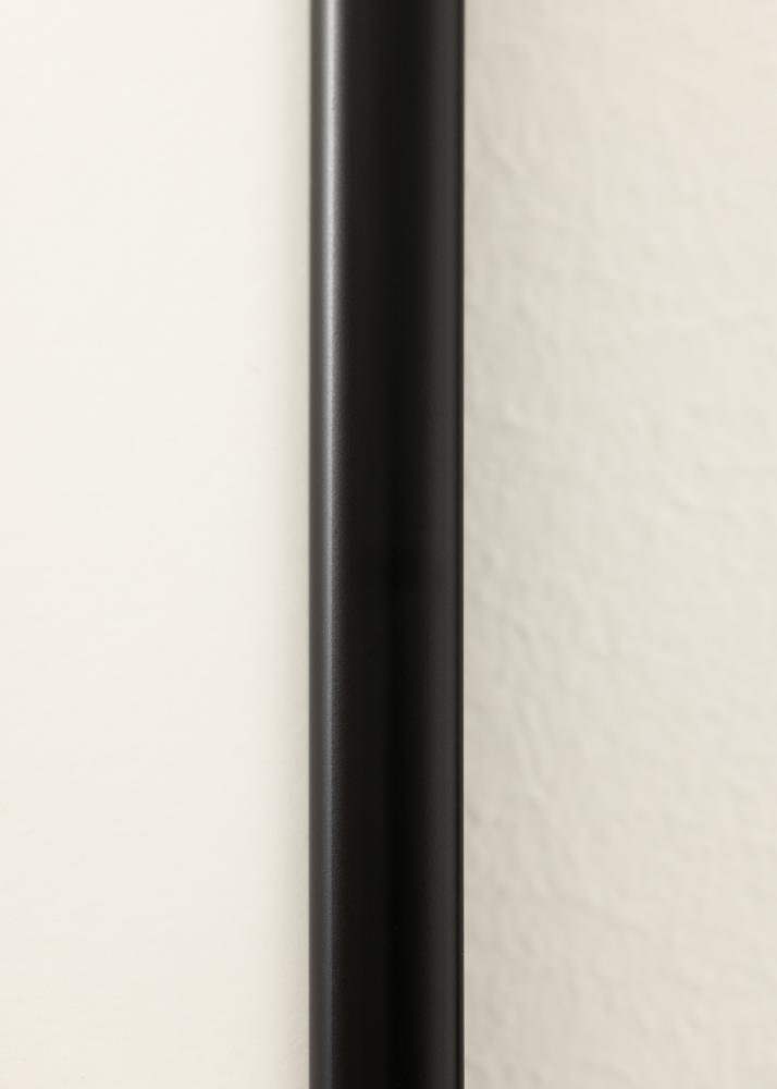 Ram Newline Svart 30x40 cm