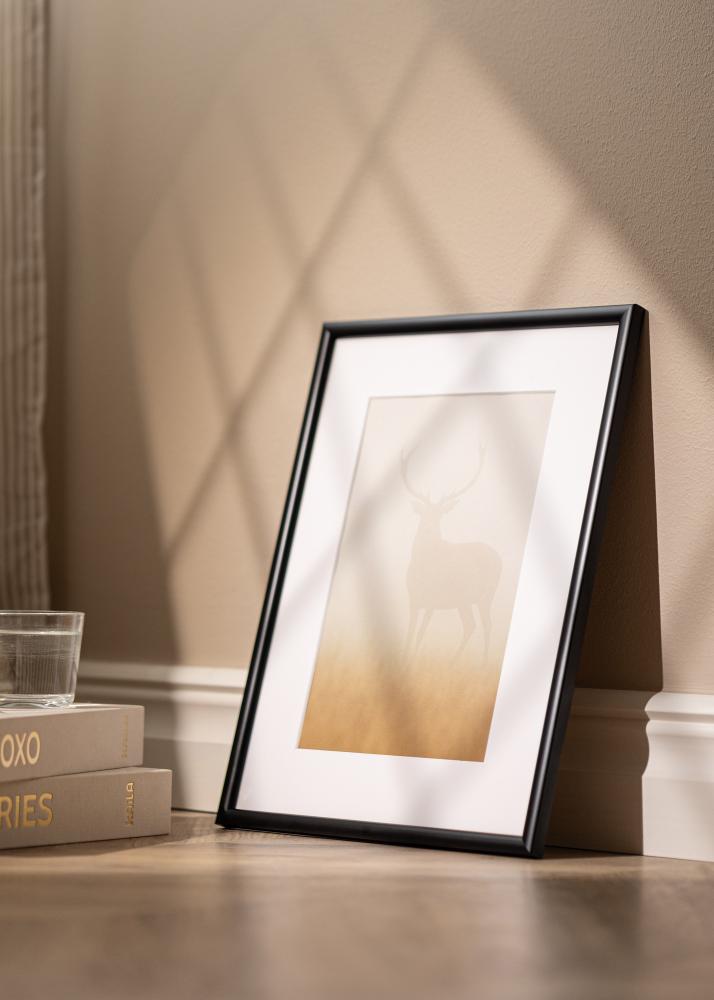 Ram Newline Svart 30x40 cm