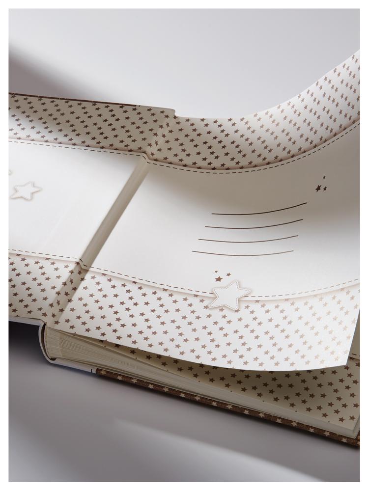 Stars & Moon Album - 28x30,5 cm (50 Vita sidor / 25 blad)