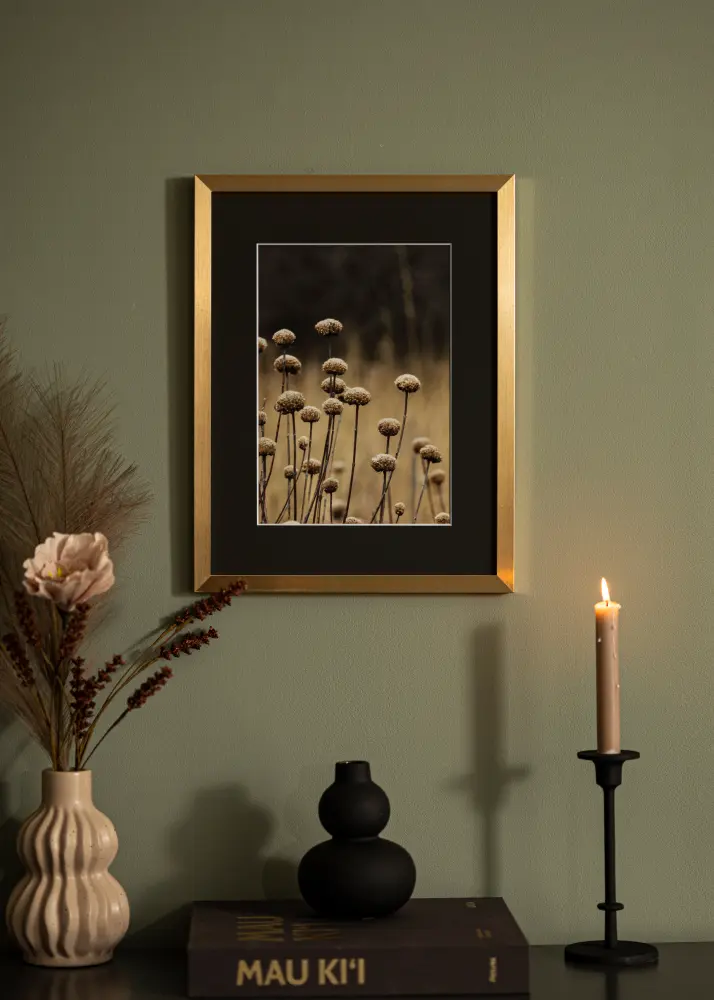 Ram Selection Guld 30x40 cm - Passepartout Svart 21x29,7 cm (A4)