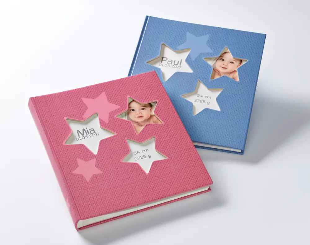 Estrella Babyalbum Blå - 28x30,5 cm (50 Vita sidor / 25 blad)