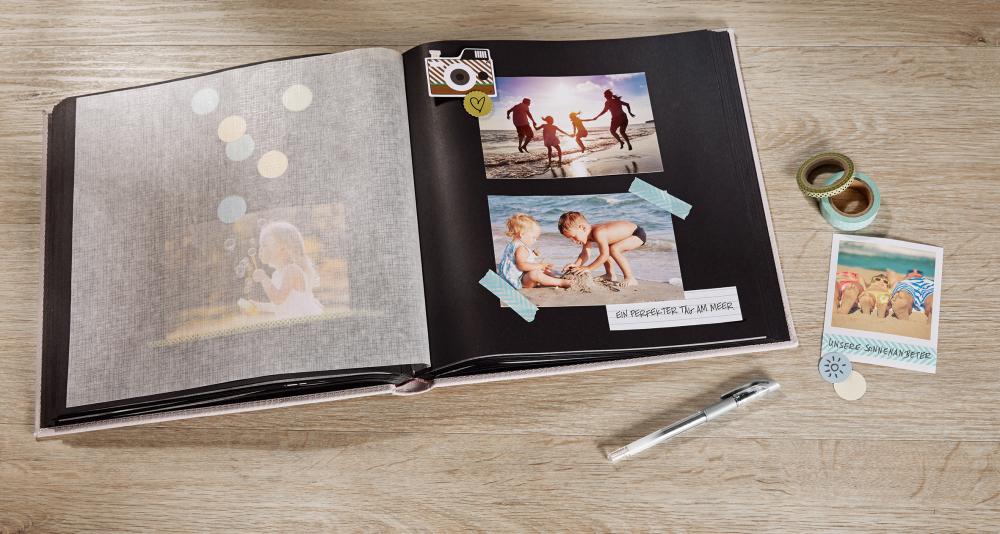 Black & White Album Grå - 26x25 cm (50 Svarta sidor / 25 blad)