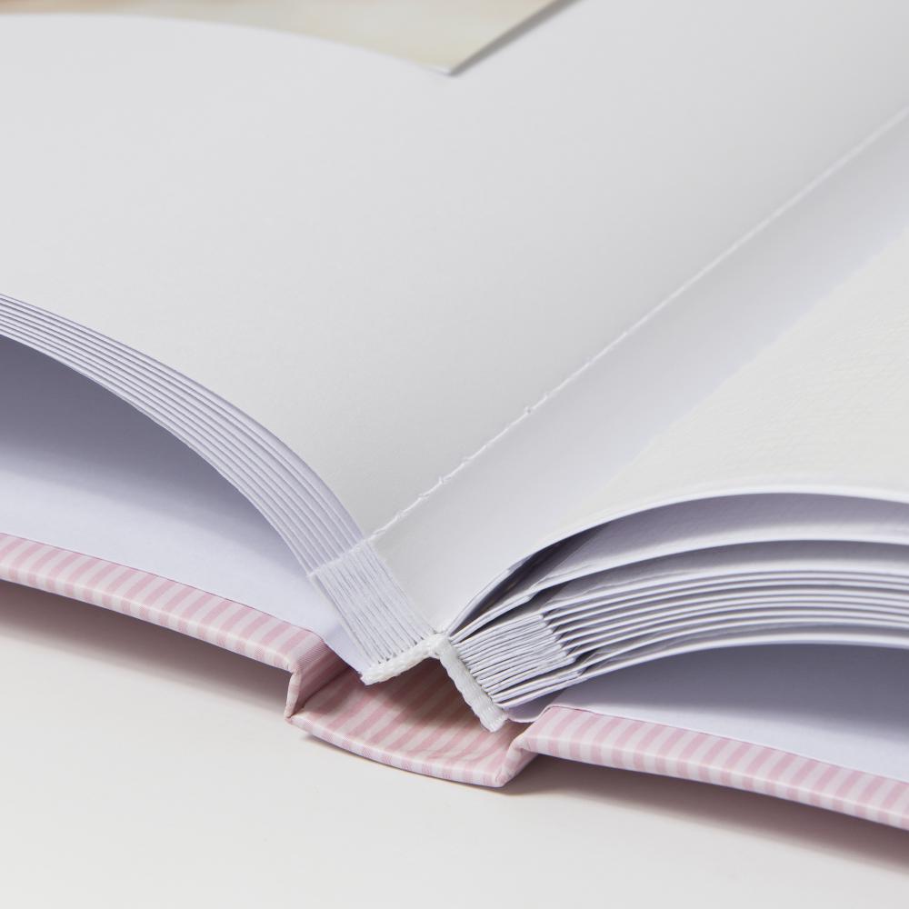 Babyalbum Alison Rosa 24x24 cm (40 Vita sidor / 20 Blad)