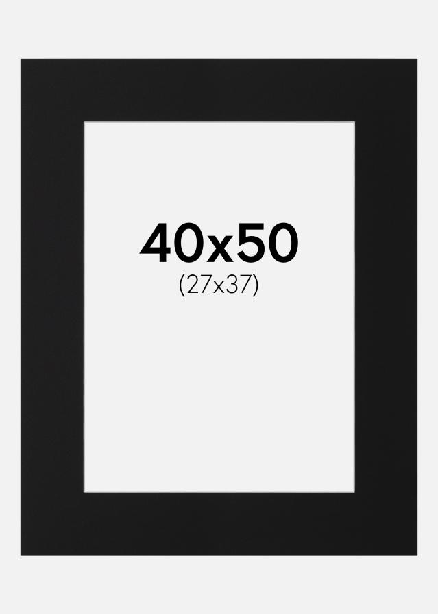 Passepartout Svart Standard (Vit Kärna) 40x50 cm (27x37)