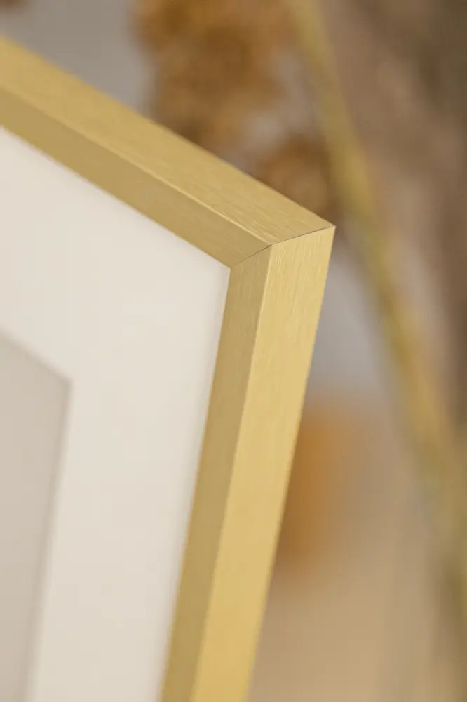 Ram Chair Guld 21x29,7 cm (A4)
