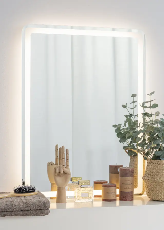 KAILA Spegel Soft Edges II LED 60x80 cm