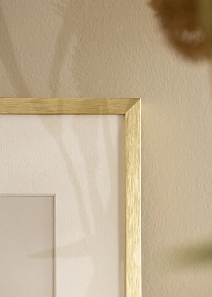 Ram Chair Guld 21x29,7 cm (A4)