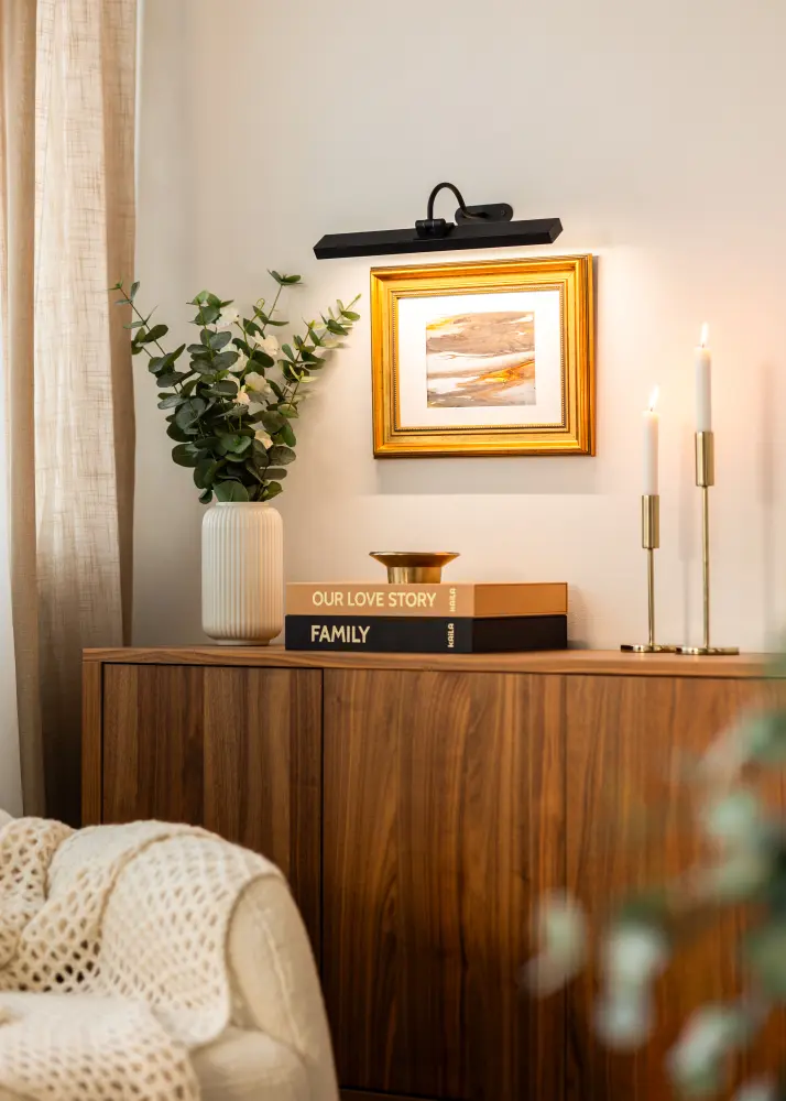 KAILA Flare Batteridriven Tavelbelysning 40 cm - Svart