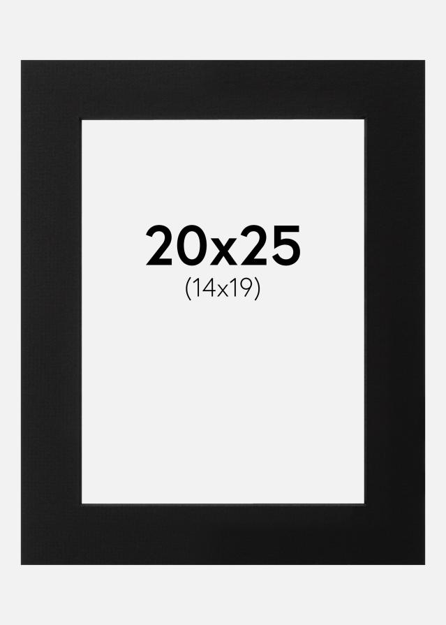 Passepartout Svart (Svart kärna) 20x25 cm (14x19)