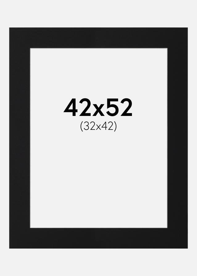 Passepartout Svart Standard (Vit Kärna) 42x52 cm (32x42)