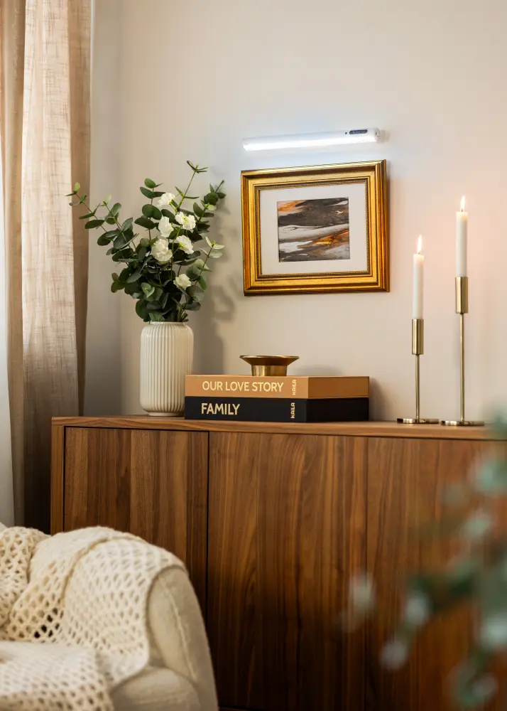 KAILA Illuminate Batteridriven Tavelbelysning 35 cm - Vit