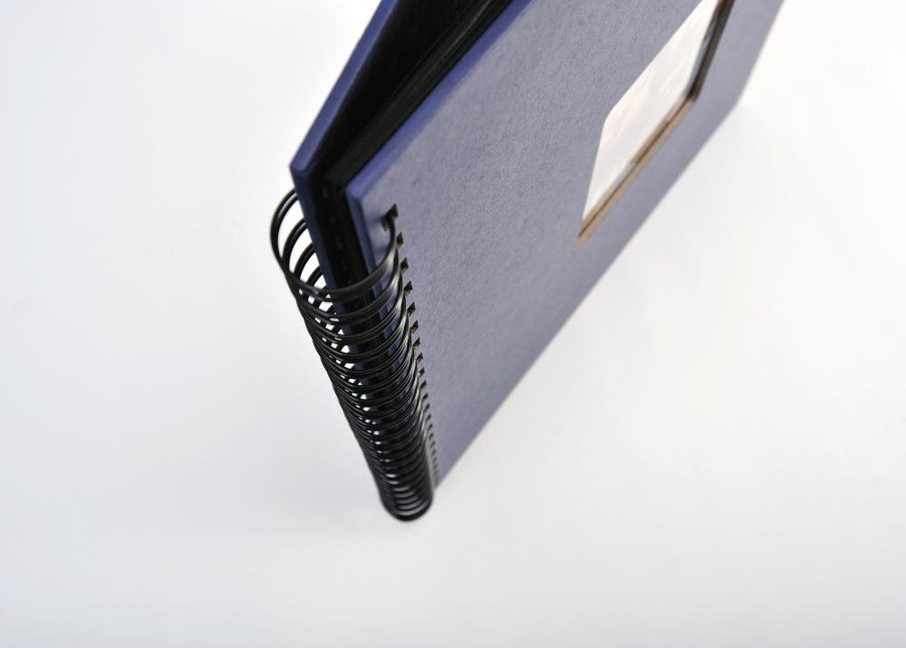 Fun Spiralalbum Blå - 30x30 cm (50 Svarta sidor / 25 blad)