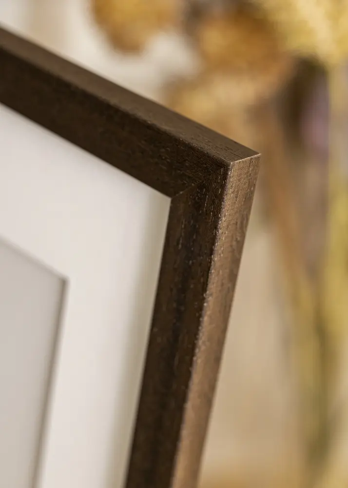 Ram Brown Wood 30x40 cm - Passepartout Vit 21x29,7 cm (A4)