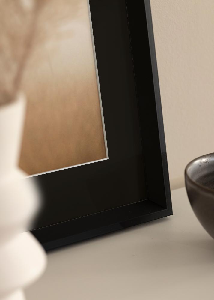 Ram Globe Svart 24x30 cm - Passepartout Svart 7x9 inches