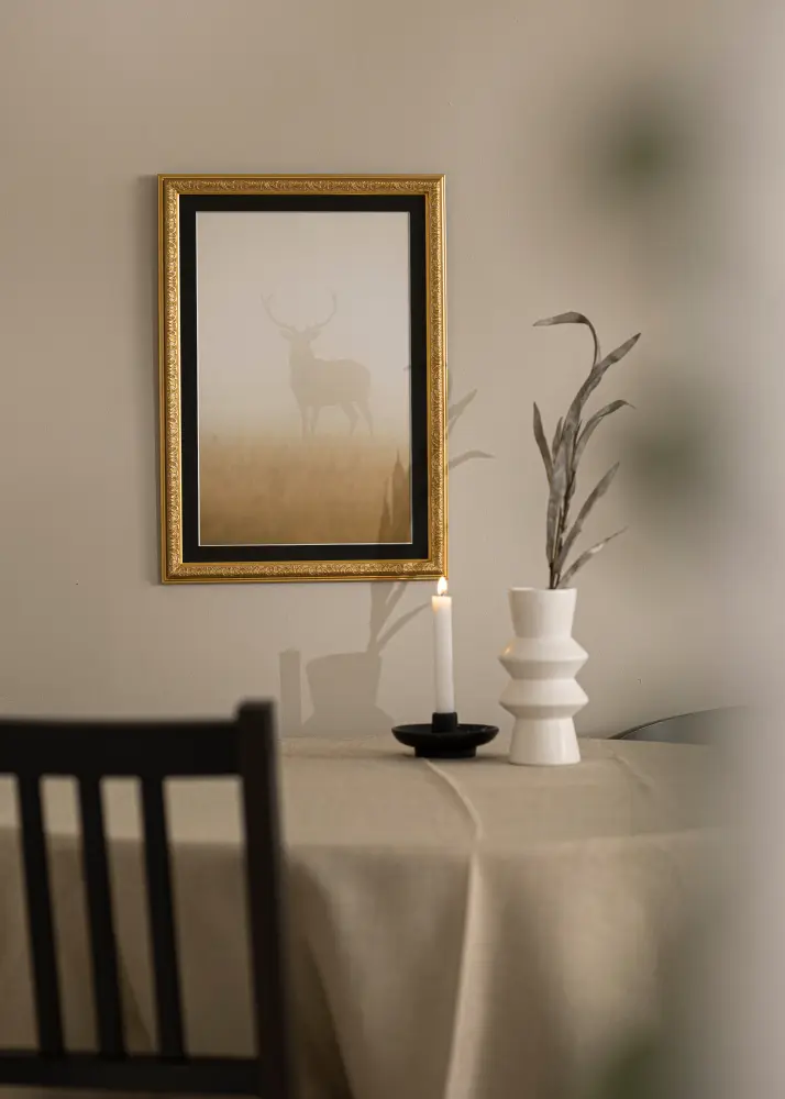 Ram Nostalgia Guld 30x60 cm - Passepartout Svart 22,7x50 cm