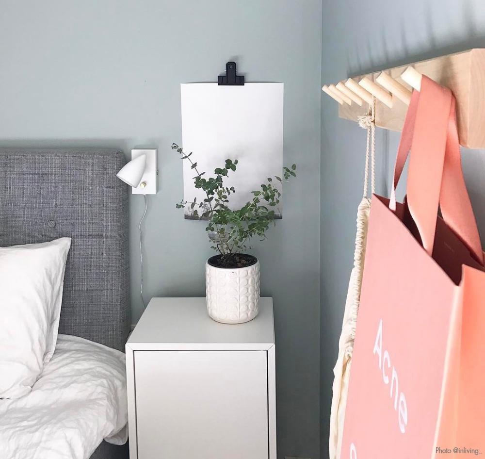 One Must Dash - For Rest - 30x40 cm Poster